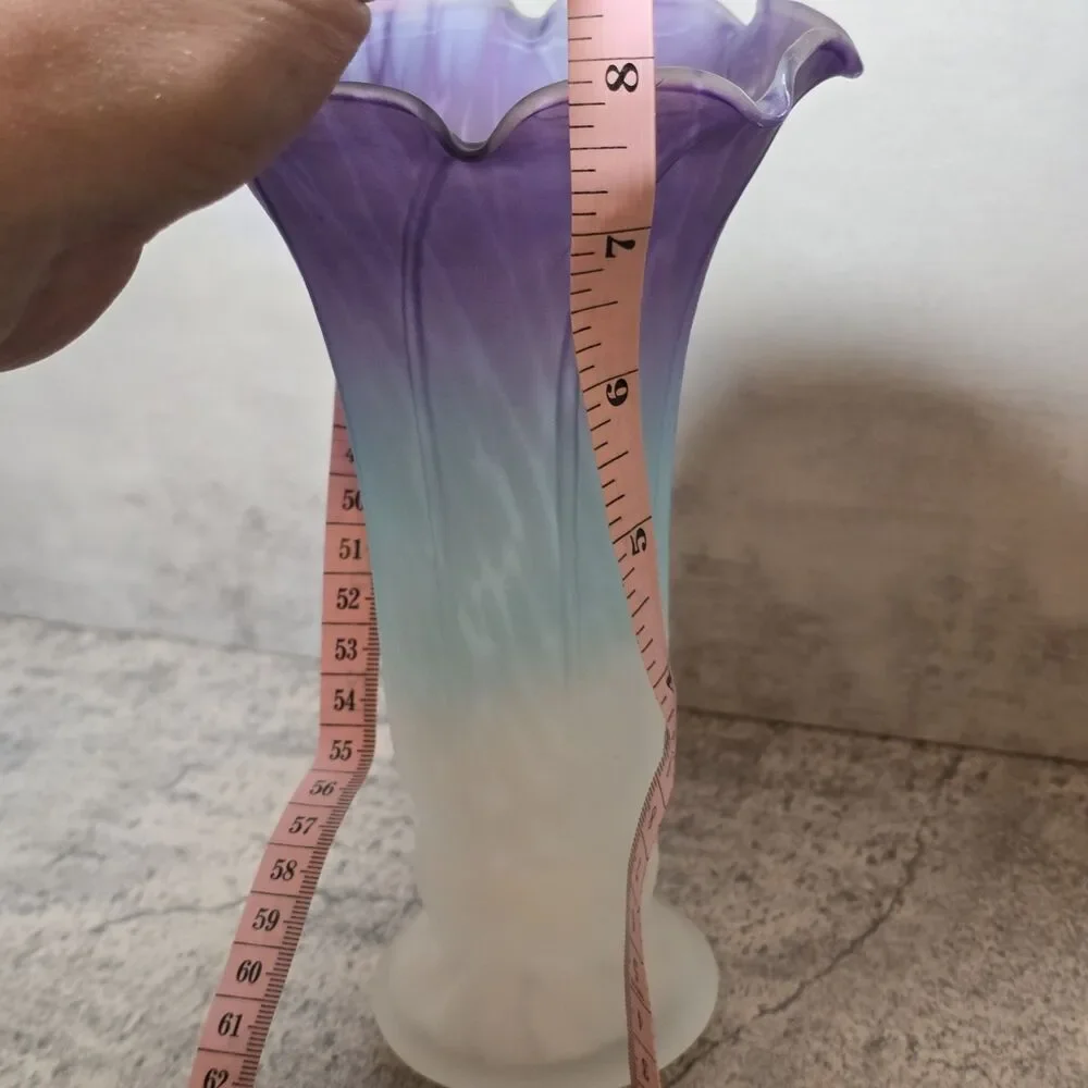 Frosted Swirled 8